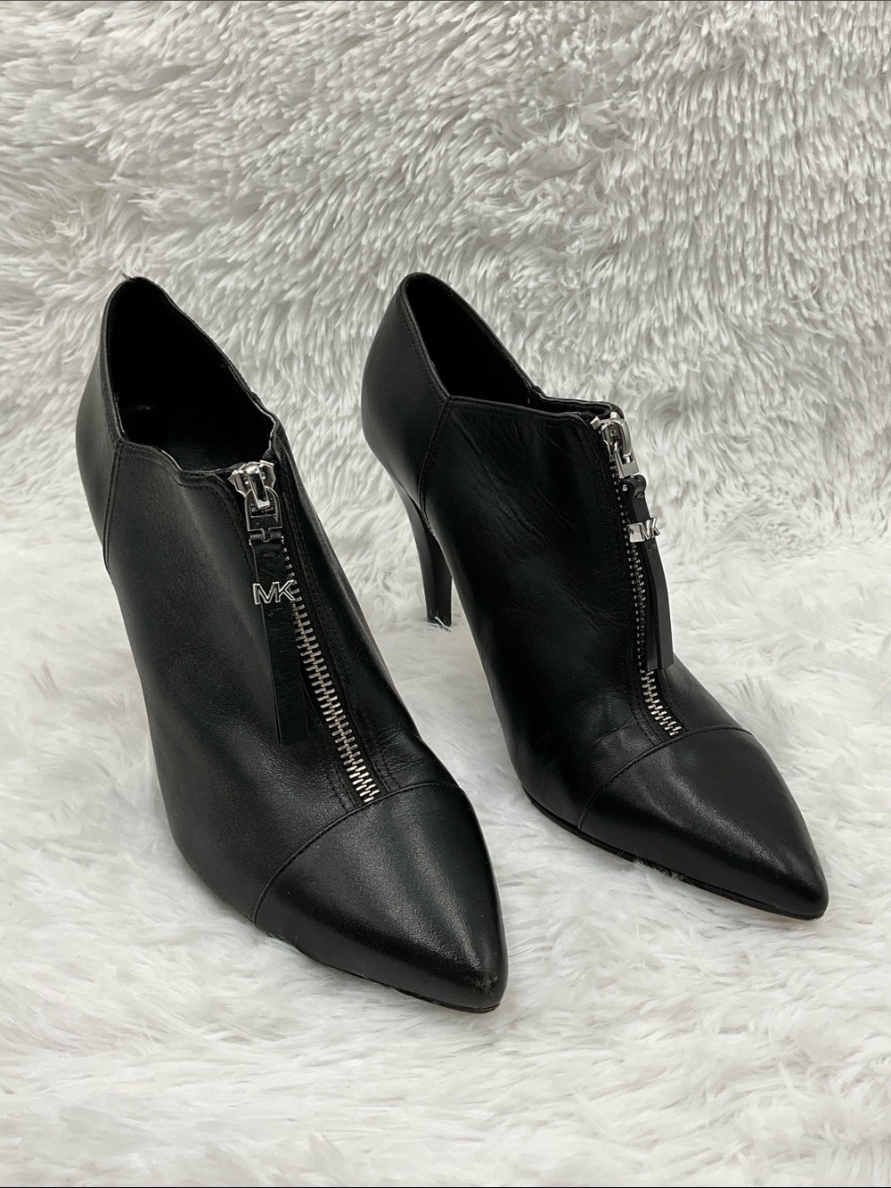 Michael Kors Booties Size 8.5 Black Heeled Boots with Zipper